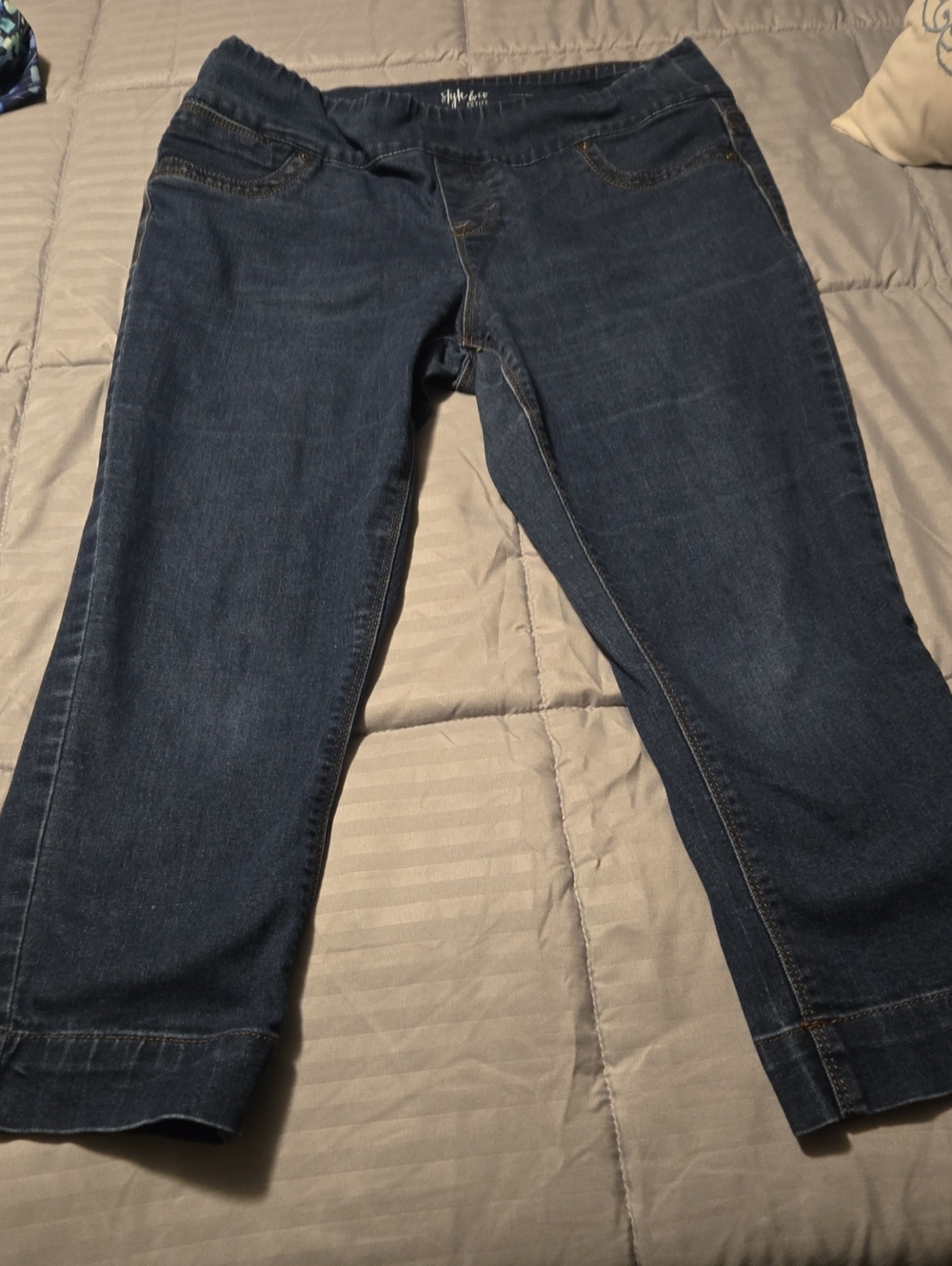 Style & Co. Dark Blue Cropped Stretch Jeans